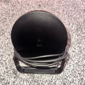 Belkin wireless charging station